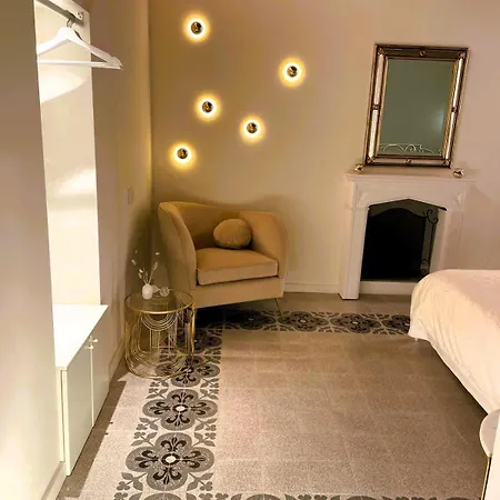 Younique Boutique Milano