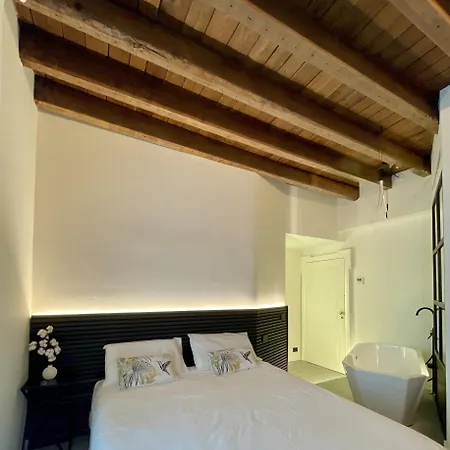 Maison d'hôtes Younique Boutique Milan